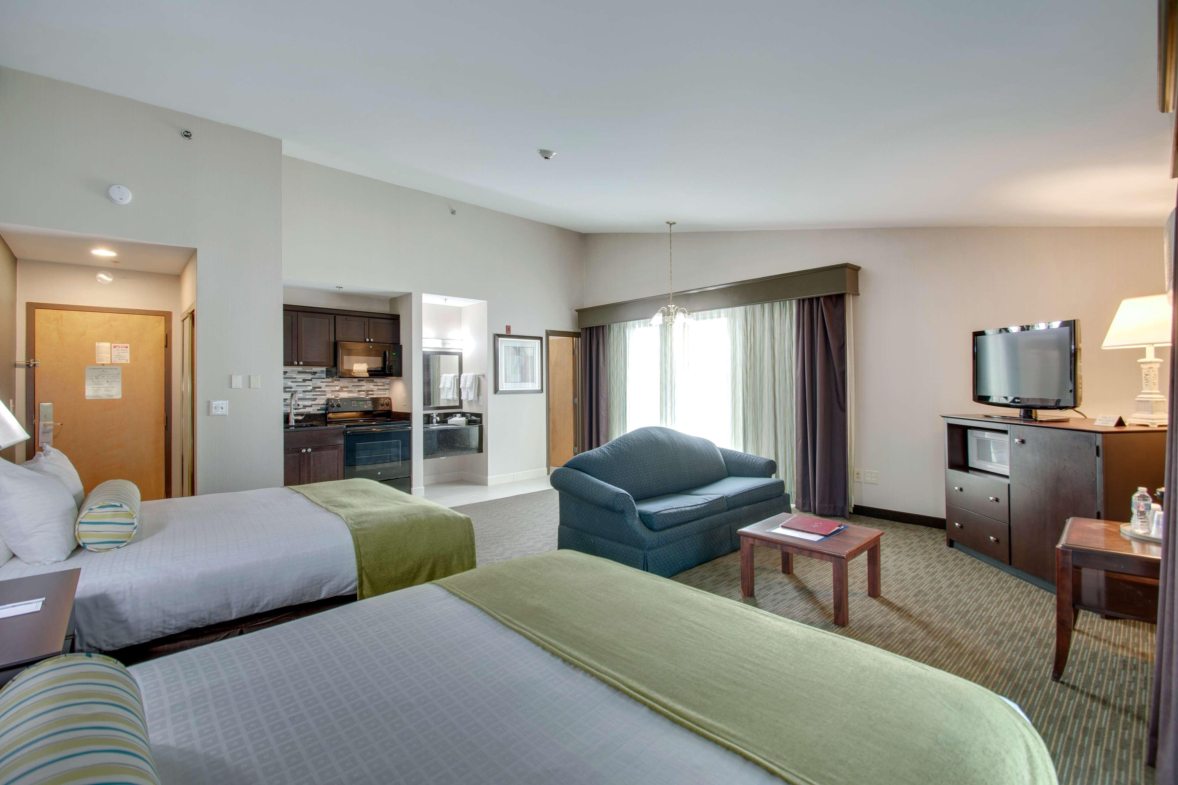 Best Western Plus, The Inn At Hampton Exterior foto